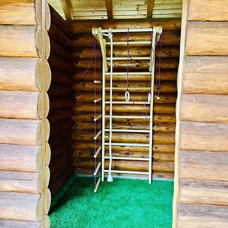 Matthe Lomnica Chalet *